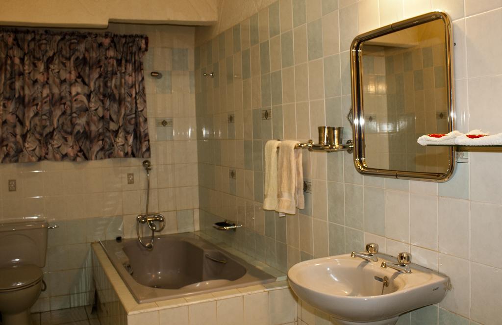Four Villages Inn Kumasi Cameră foto